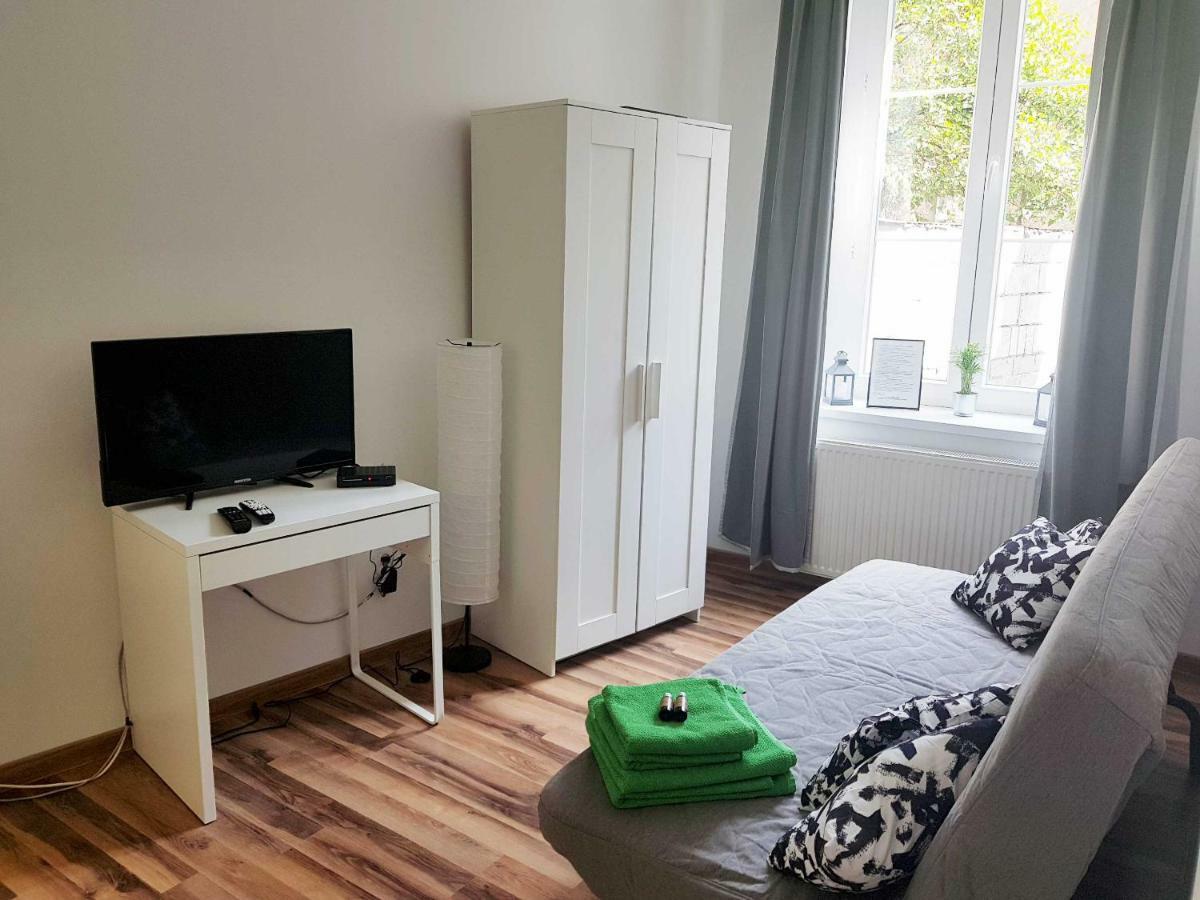Apartament Nr 15 - 2 Pokoje Z Prywatnymi Lazienkami Centrum Poznan Exterior foto